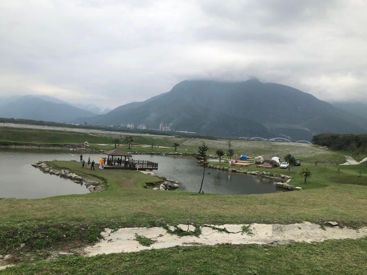 太魯閣惠宇民宿 Xincheng Township Exterior foto
